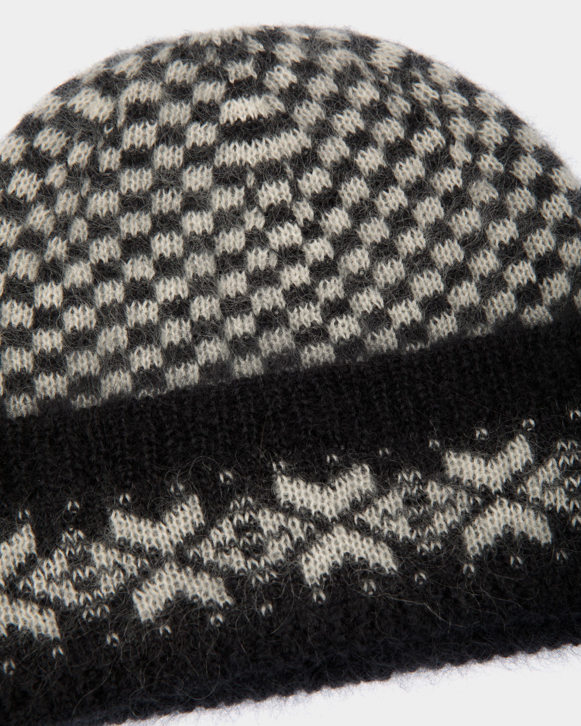 Beanie In Black And White Mohair And Silk - Women's - Bally - 02