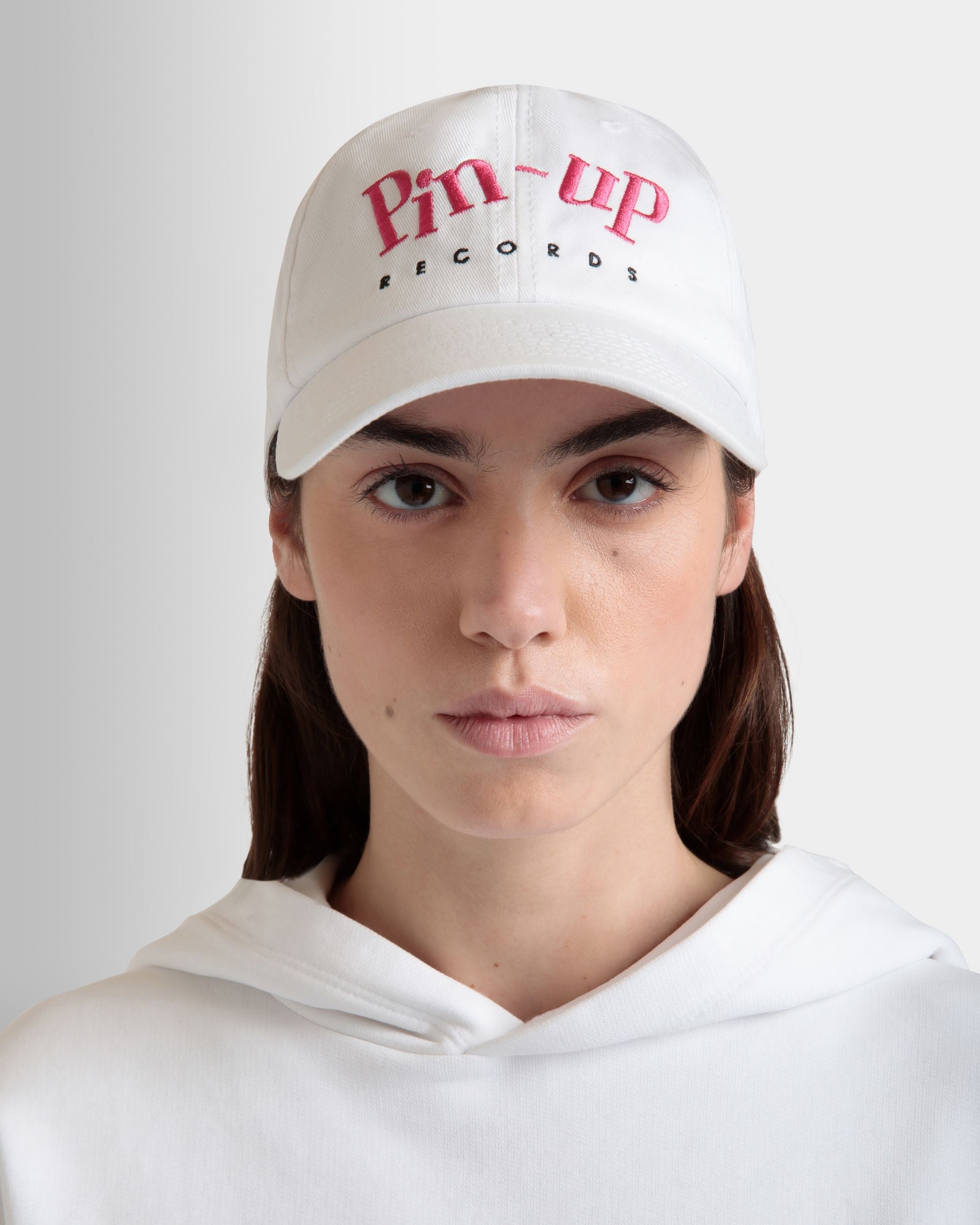 DJ Leo Mas x Bally Baseball Hat in White Cotton - Women's - Bally - 05