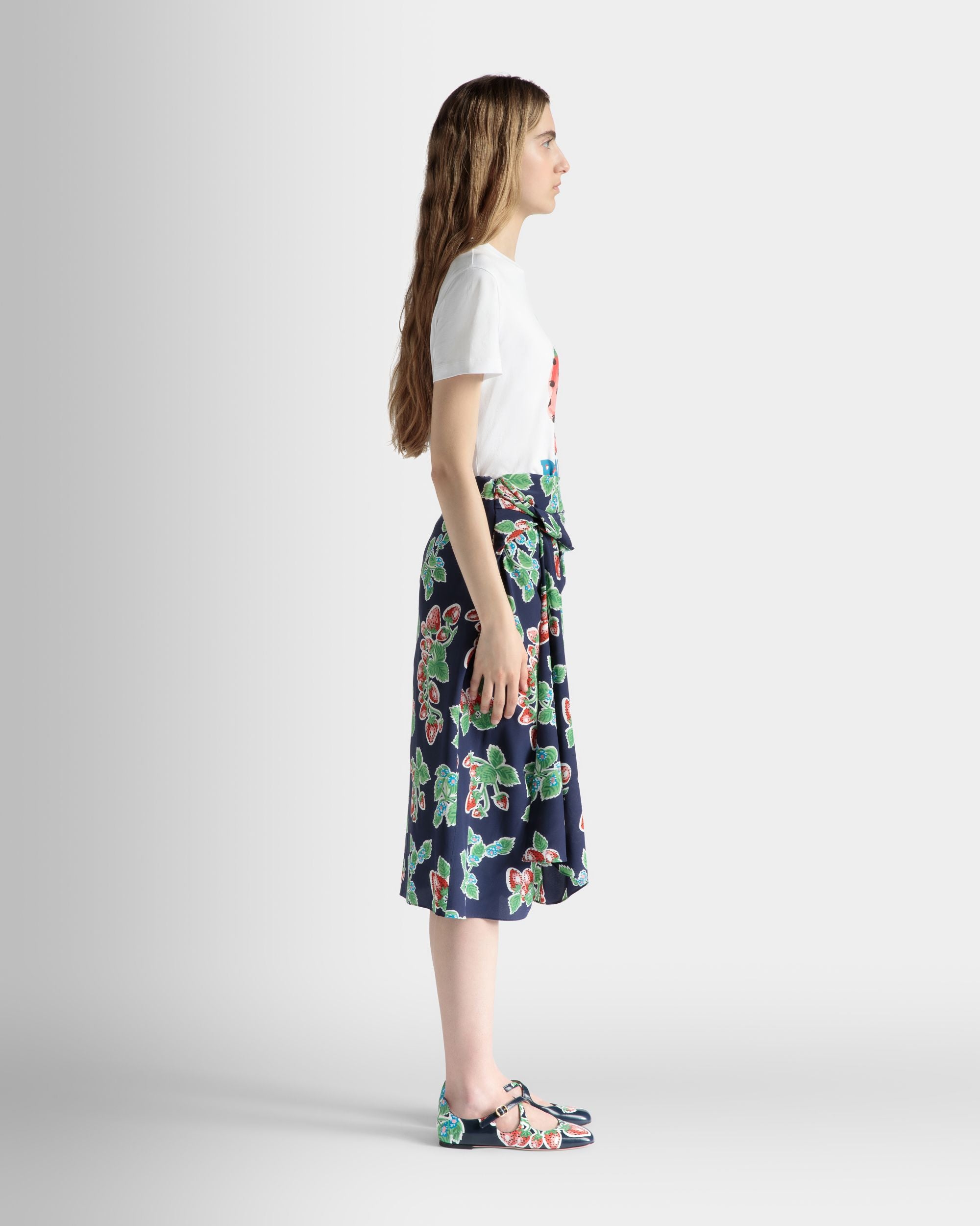 Printed T-Shirt in Strawberry Print Cotton - Women's - Bally - 05