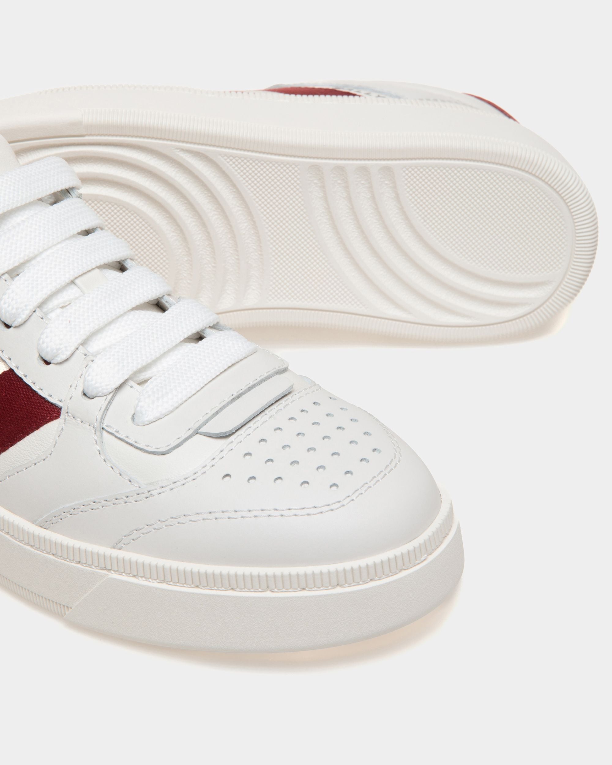 Womens sneakers leather cheap