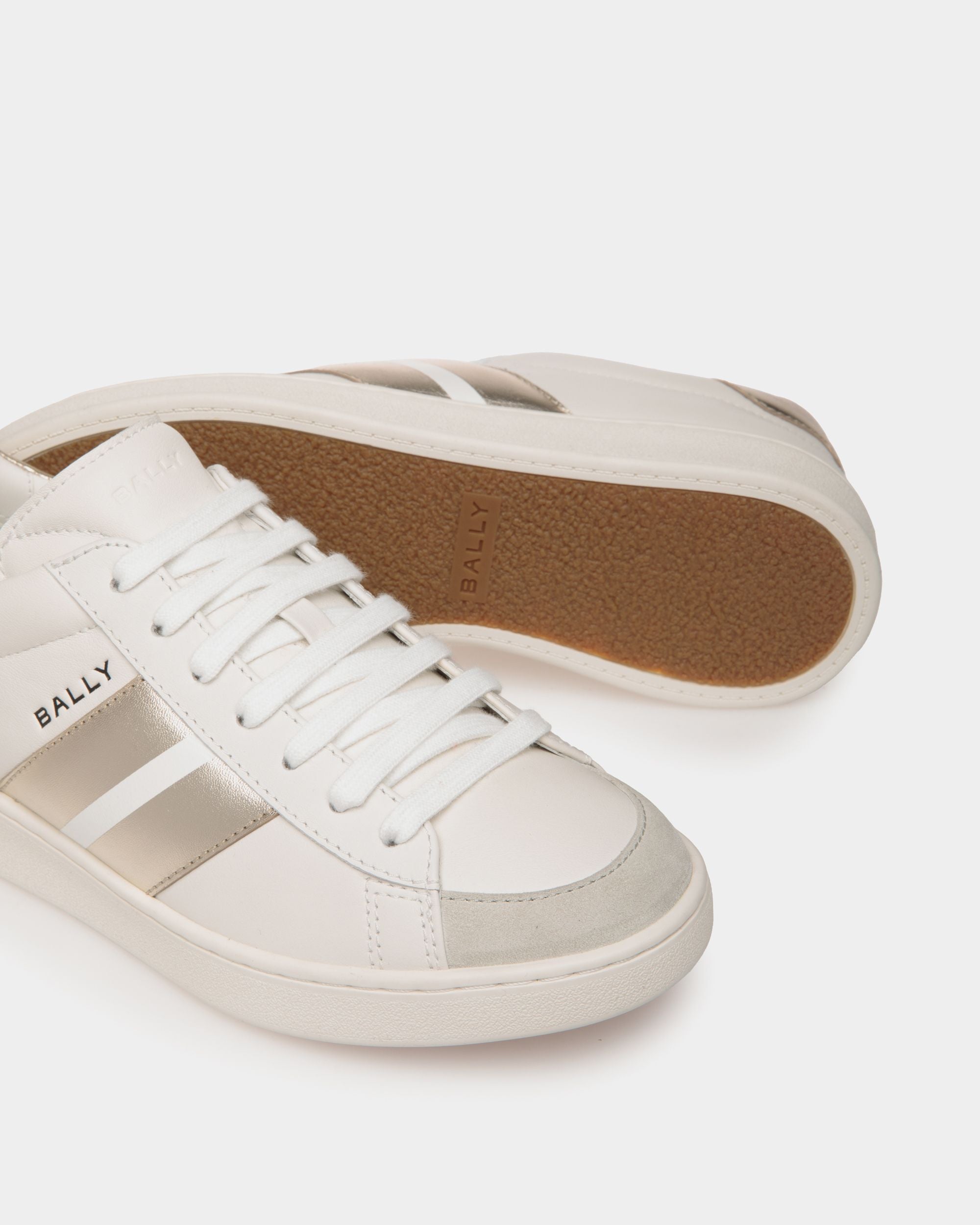 Tennis Sneaker In White And Gold Leather - Women's - Bally - 04