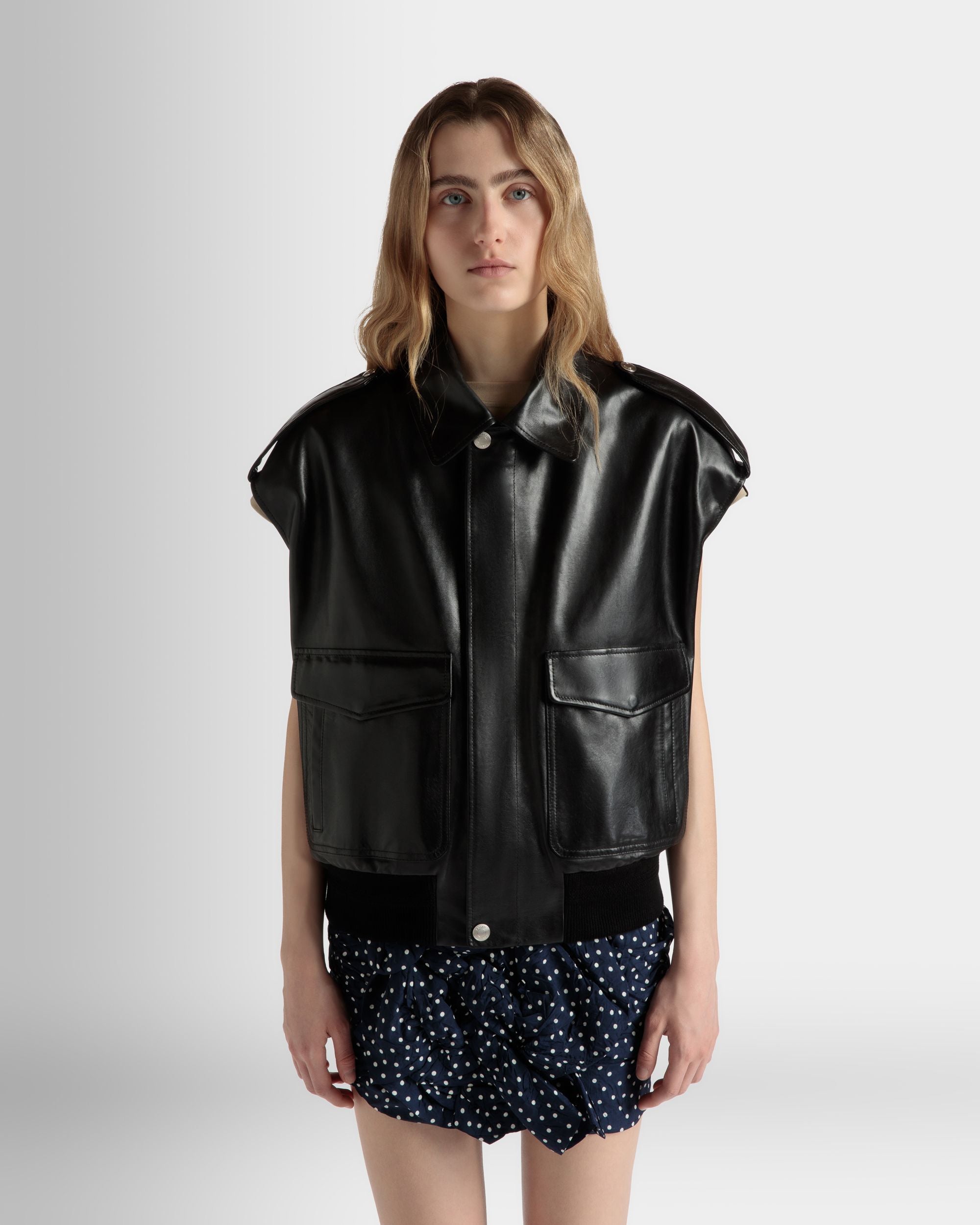 Vest in Black Leather - Women's - Bally - 03
