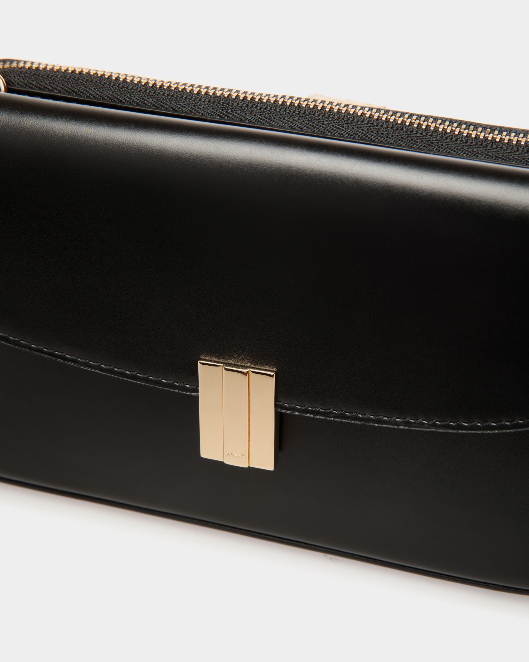 Ollam Phone Wallet in Black Leather - Women's - Bally - 04