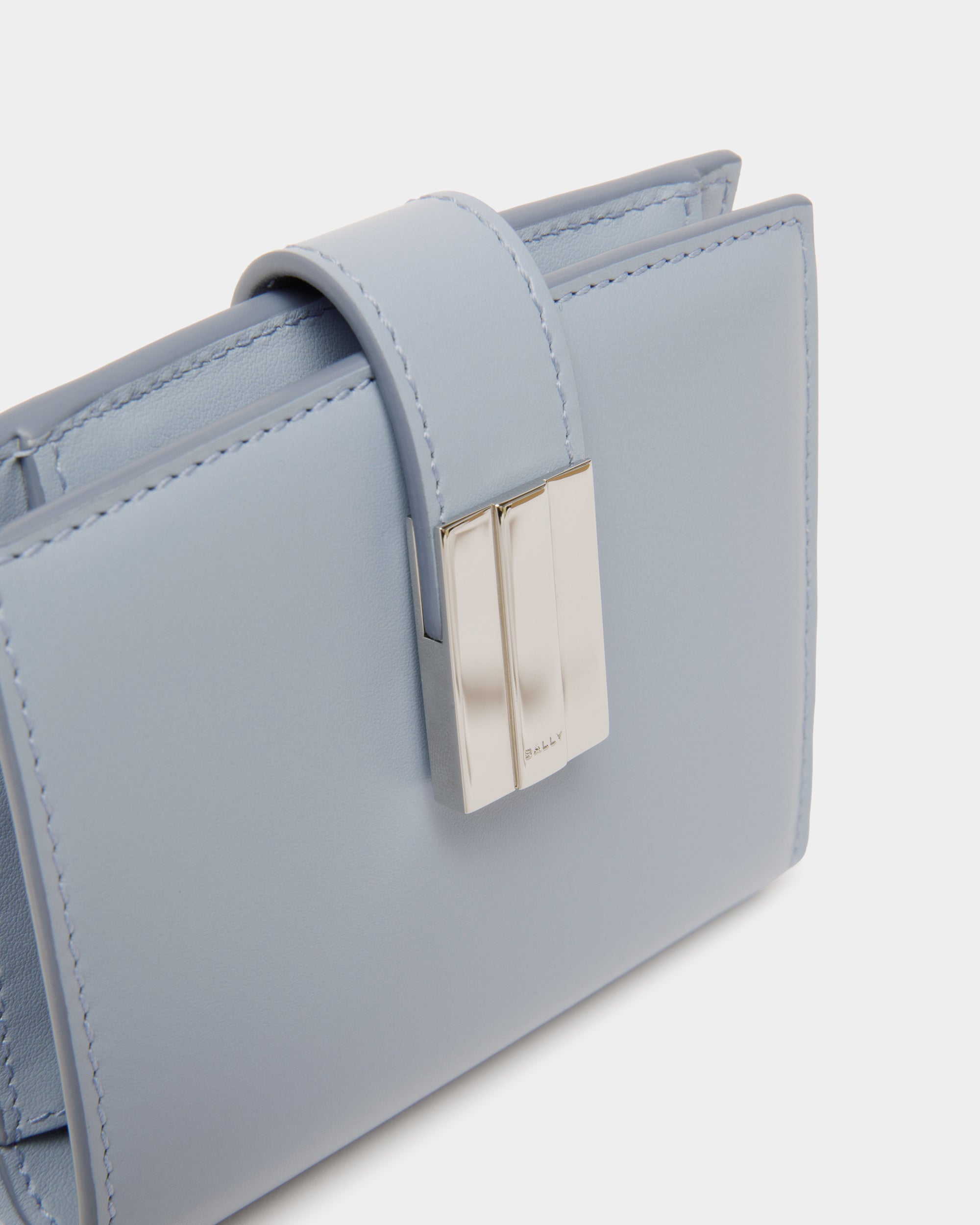 Ollam Wallet in Light Blue Leather - Women's - Bally - 04