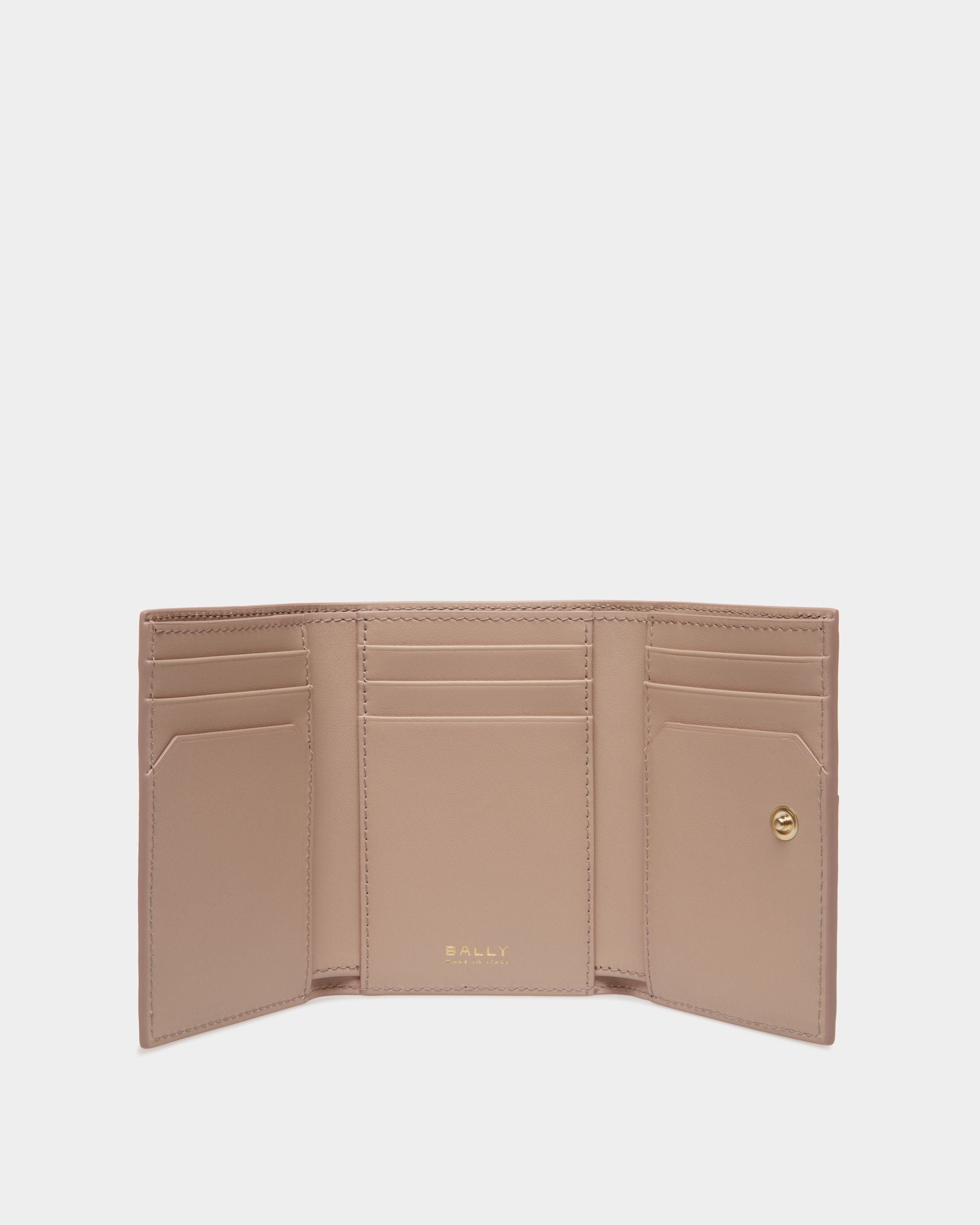 Lock Me Wallet In Nude Grained Leather - Women's - Bally - 03