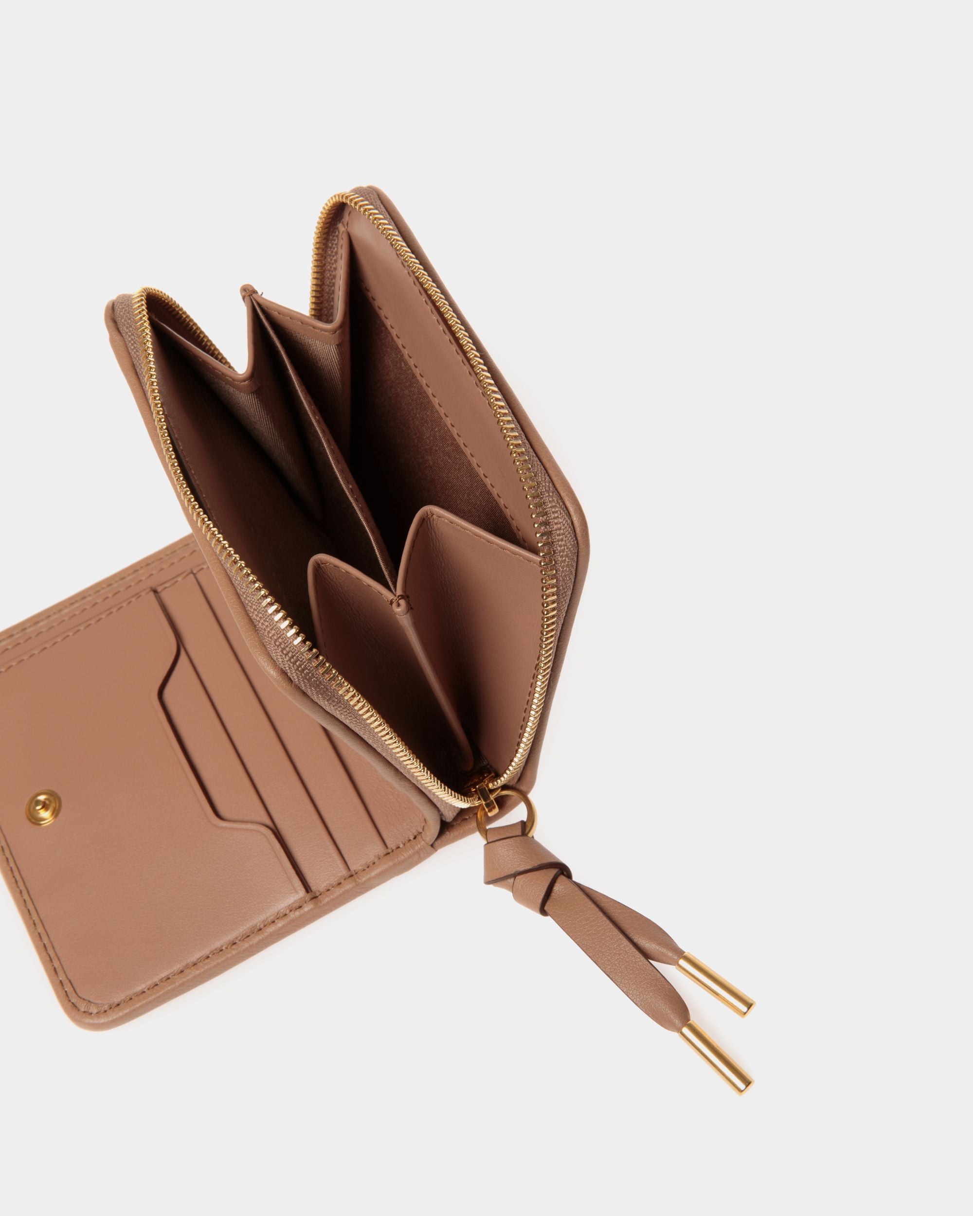 Bally Essential Wallet in Praline Beige Leather - Women's - Bally - 04