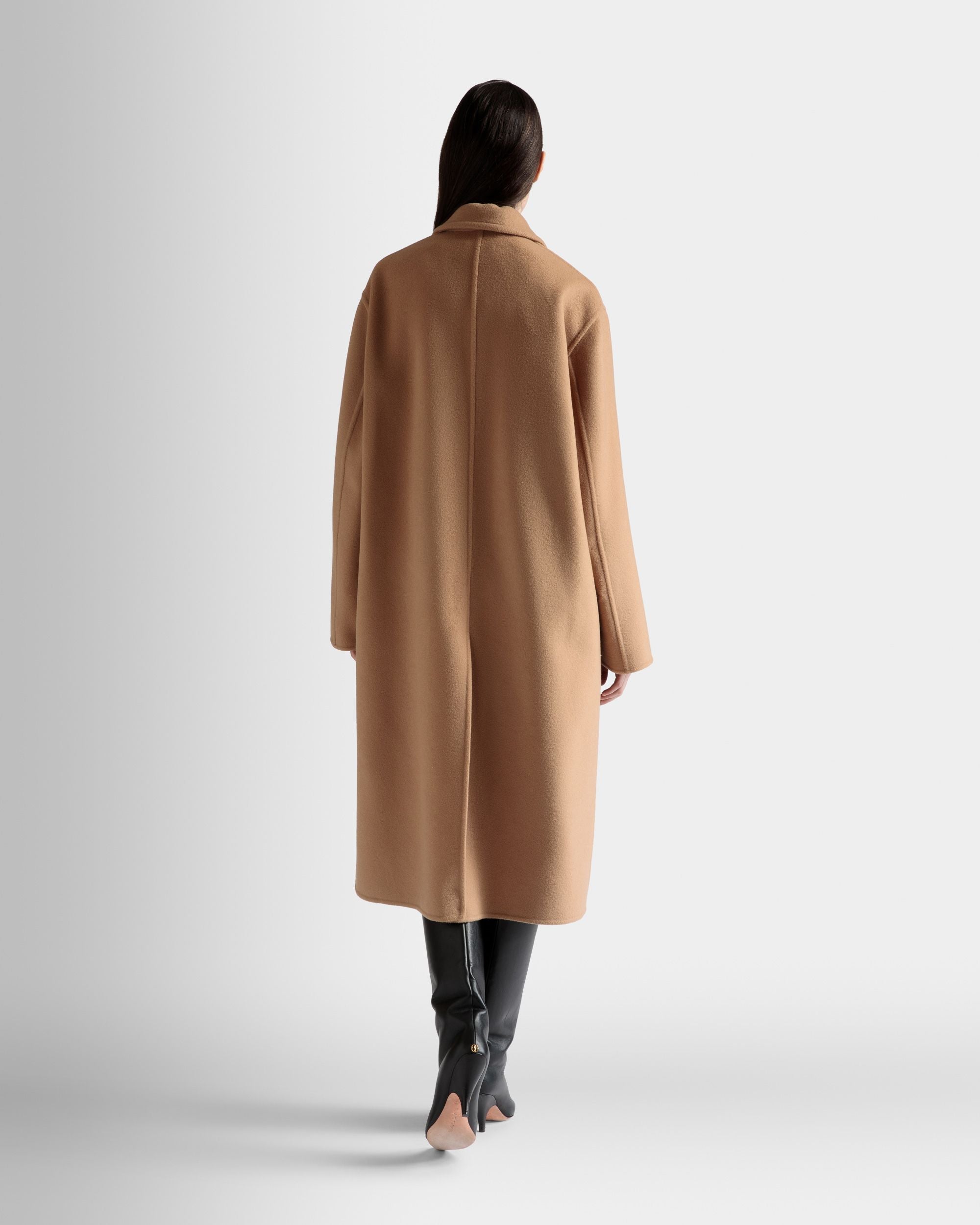 Single-Breasted Coat In Camel Cashmere Wool Mix - Women's - Bally - 06