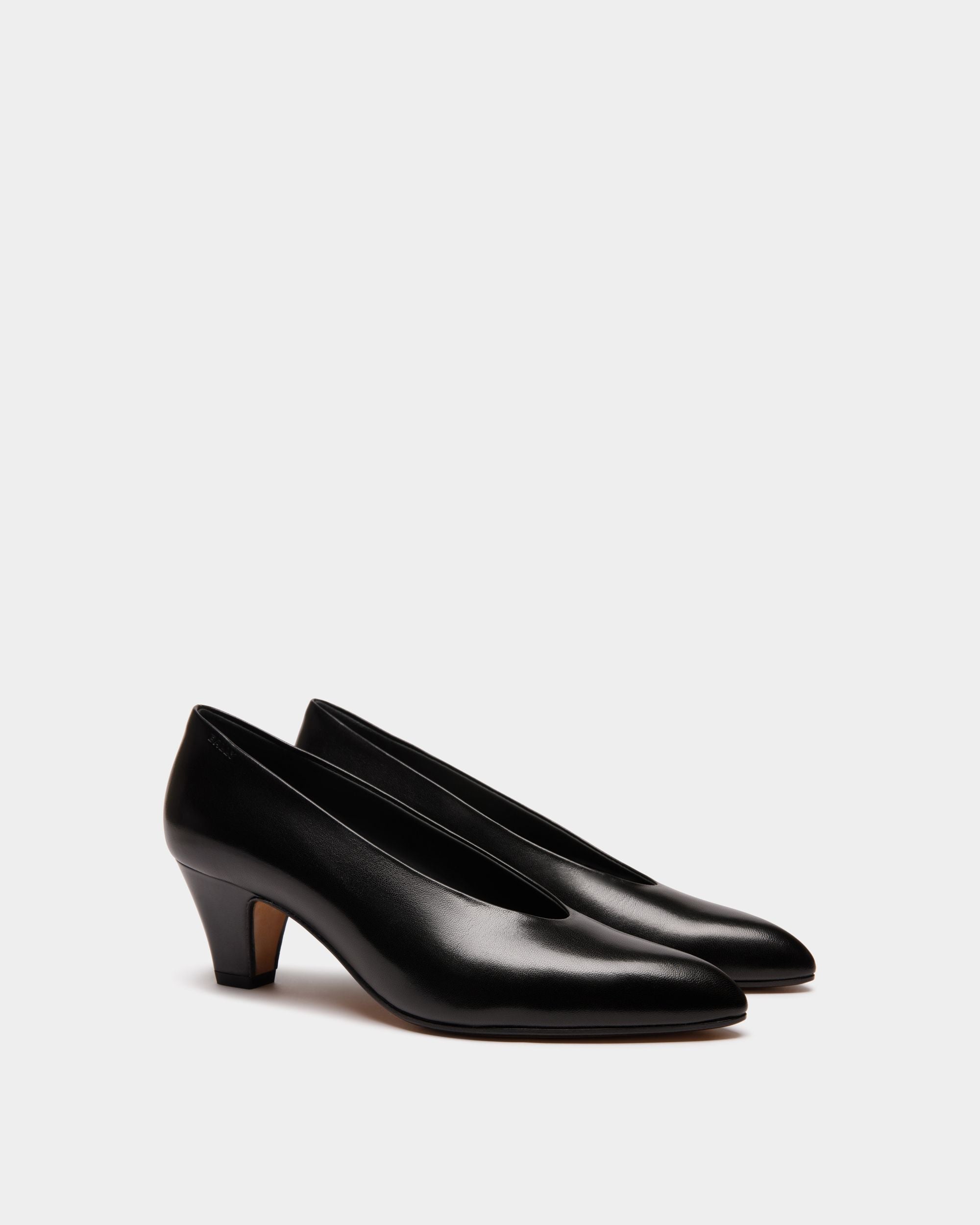 Alva Pump in Black Leather - Women's - Bally - 03