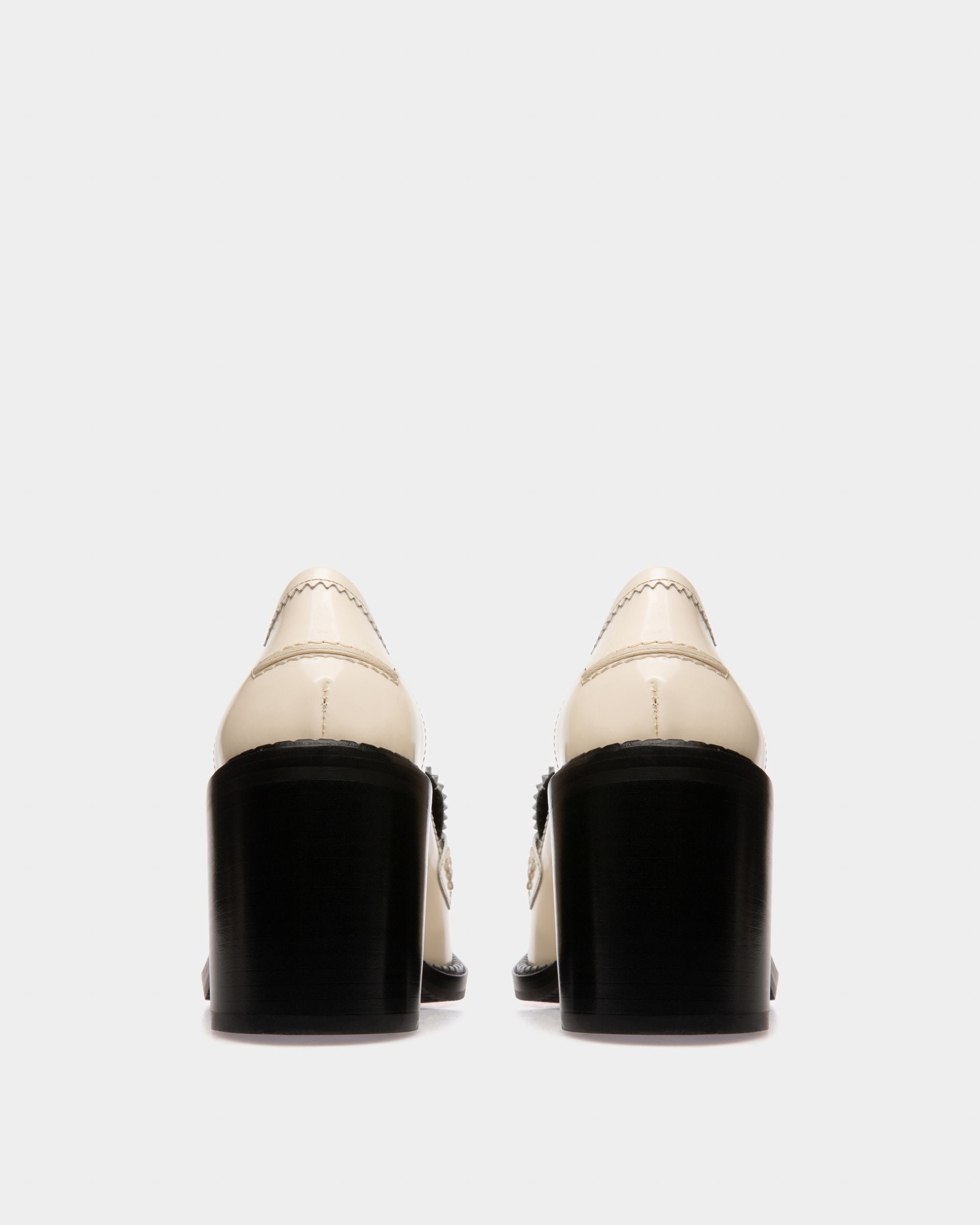 Ellyane Leather Pumps In Bone - Women's - Bally - 04