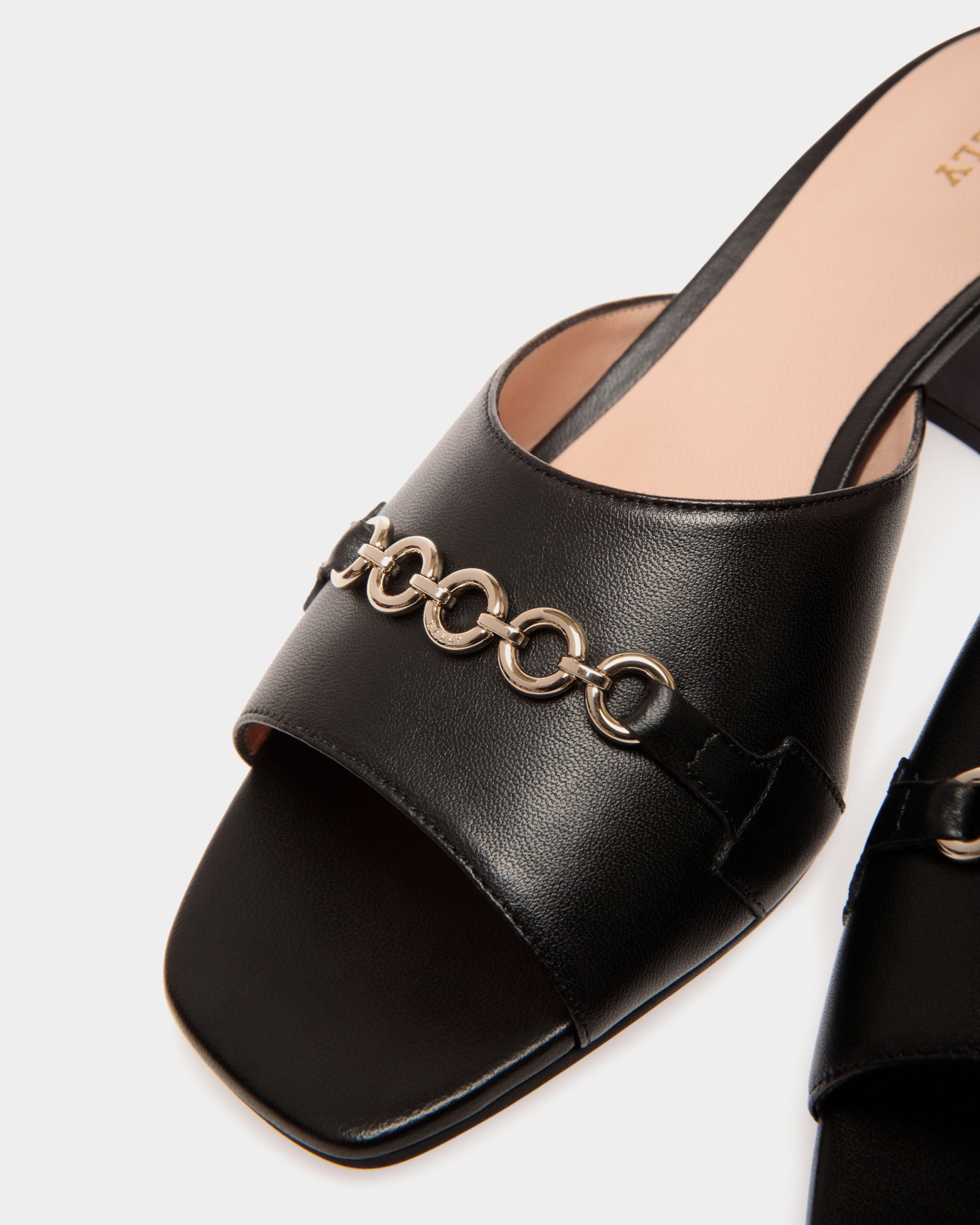 Sandals In Black Leather - Women's - Bally - 05