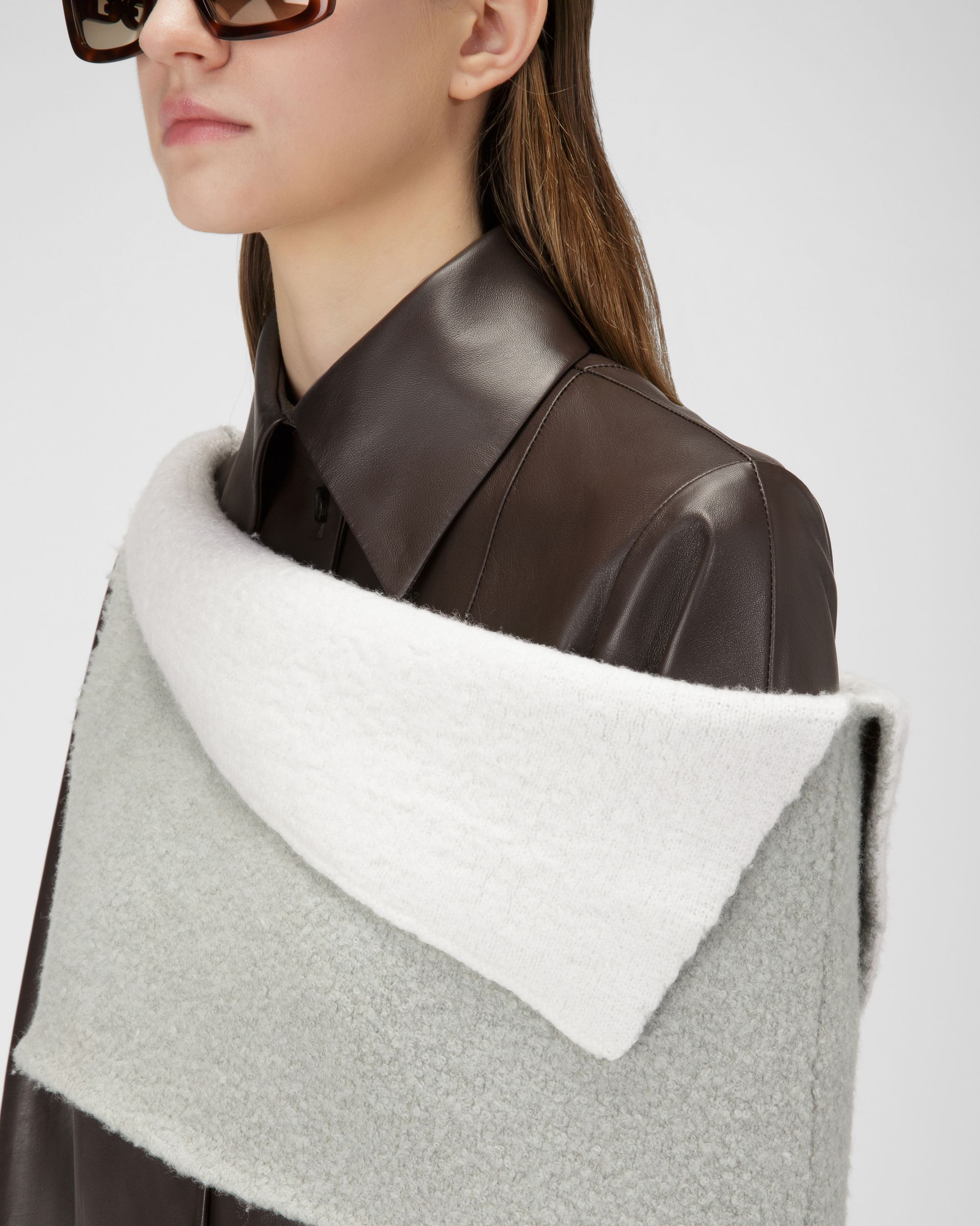 Wool Mix Scarf In Grey And Bone - Women's - Bally - 04
